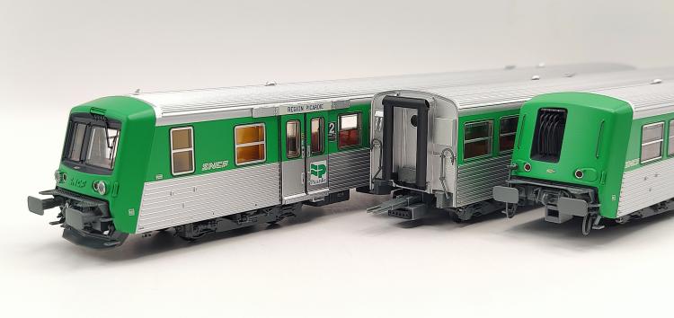 SET RAME REVERSIBLES REGIONALES BDX + BZ + AB, VERT / INOX, LOGO NOUILLE,3 ÉLÉMENTS, TER RÉGION PICARDIE, 4 PHARES, N° P03 SNCF