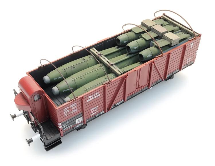 CHARGEMENT BOMBE VOLANTE V1 POUR WAGON
