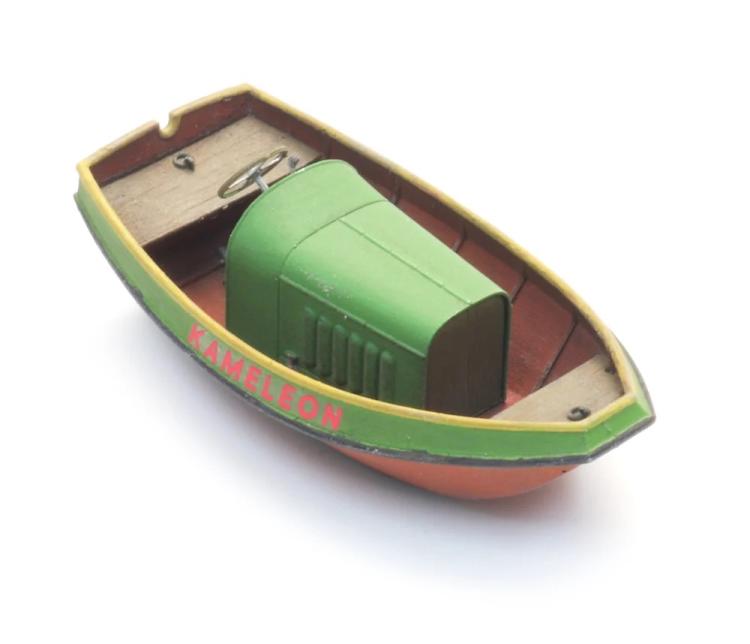 BATEAU A MOTEUR EN ACIER FRISIAN KAMELEON (COQUE ENTIERE)