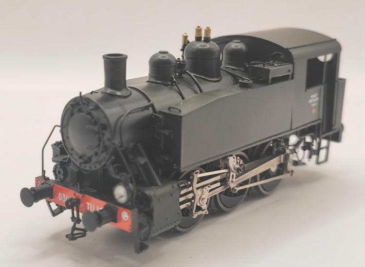 LOCOMOTIVE VAPEUR 030 TU 16 SNCF