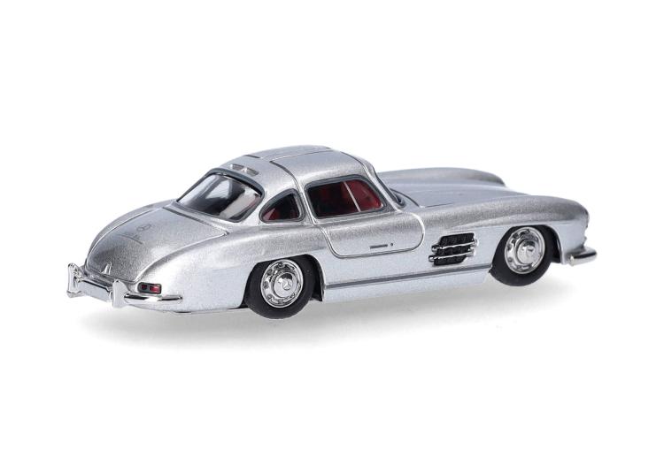COUPE MERCEDES BENZ 300 SL ARGENT METTALISE INTÉRIEUR ROUGE1954-57