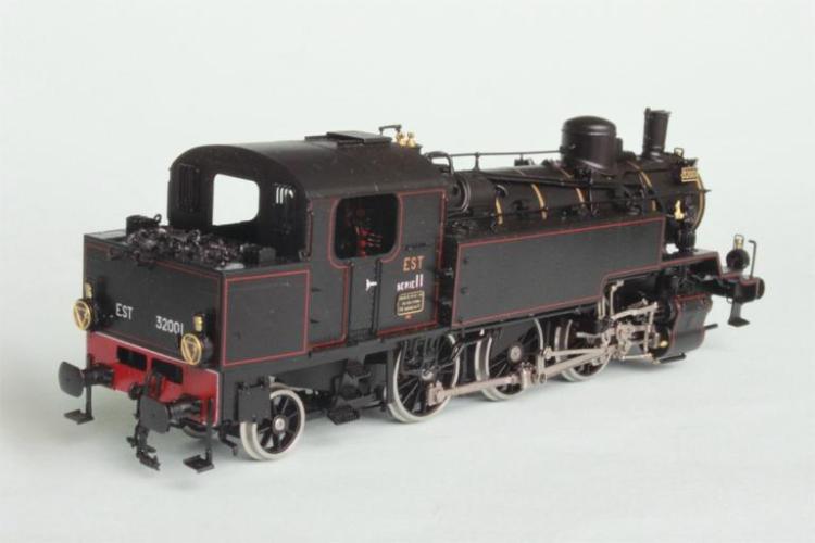 LOCOMOTIVE A VAPEUR 131 N°32001 EST PROTOTYPE, DEPOT PARIS-LA-VILLETTE, NOIR, ENV. 1925, NOIR - DIGITAL SOUND