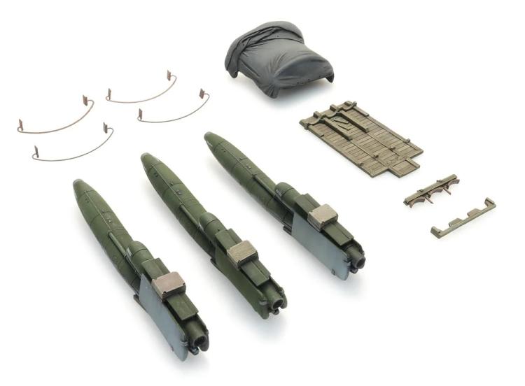 CHARGEMENT BOMBE VOLANTE V1 POUR WAGON