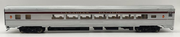RAME DE 5 VOITURES VOYAGEURS 85' BUDD CANADIAN PACIFIC