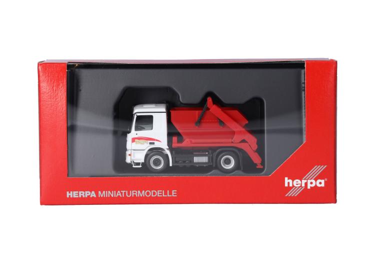CAMION MERCEDES BENZ MB ACTROS M08 A BENNE BASCULANTE CIRQUE CHARLES KNIE