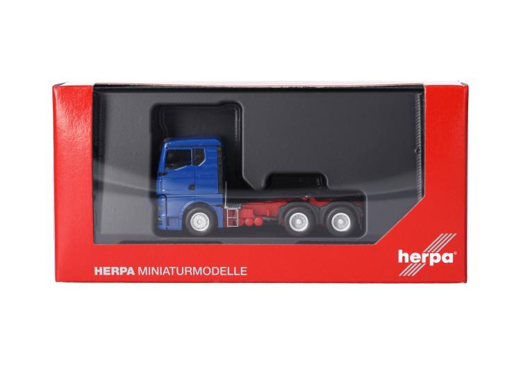 TRACTEUR MAN TGX GN BLEUE ET ROUGE 3 ESSIEUX